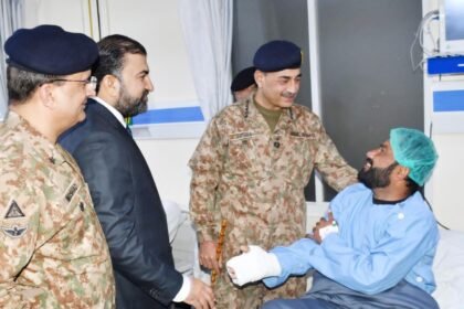 Pakistan Armed Forces Reaffirm Support for Kashmiri People on Kashmir Solidarity Day