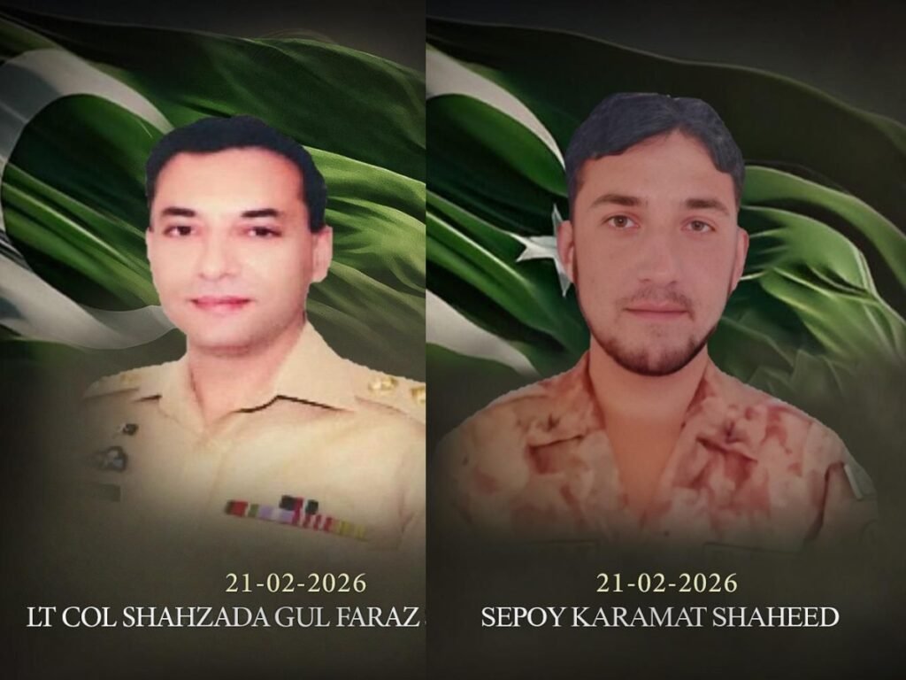 Lt Col among two soldiers martyred in suicide attack on security forces convoy in Bannu: ISPR Lt Col among two soldiers martyred in suicide attack on security forces convoy in Bannu: ISPR