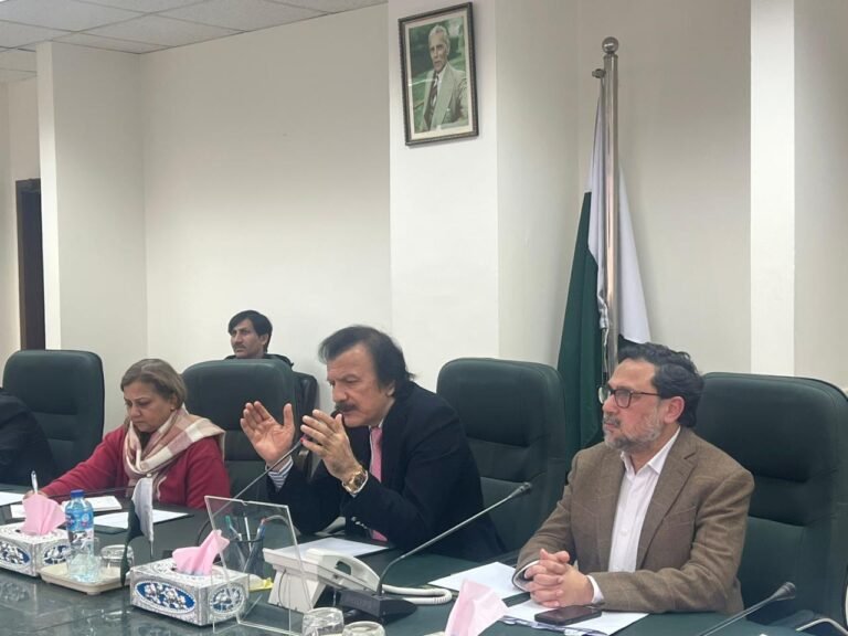 Russian firms express interest in reviving Pakistan Steel Mills, SAPM says Pakistan Steel Mills facility as Russian firms express interest in supporting its revival.