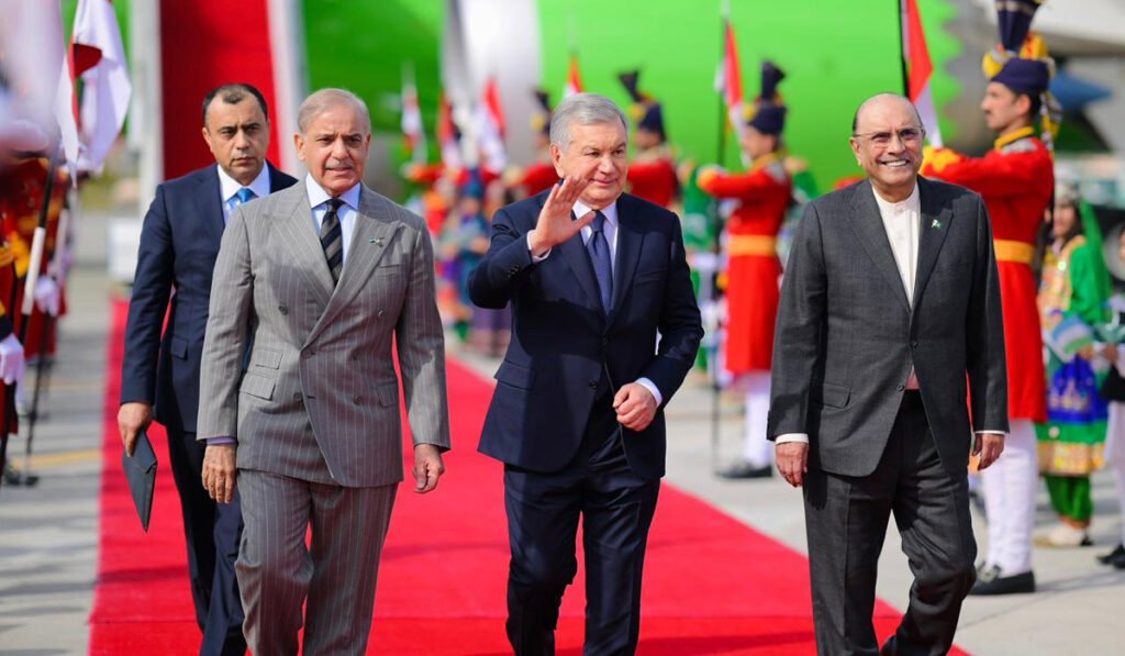 Uzbek President Mirziyoyev arrives in Pakistan on two-day state visit Uzbek President Shavkat Mirziyoyev arrives in Pakistan for a two-day state visit to strengthen bilateral ties.
