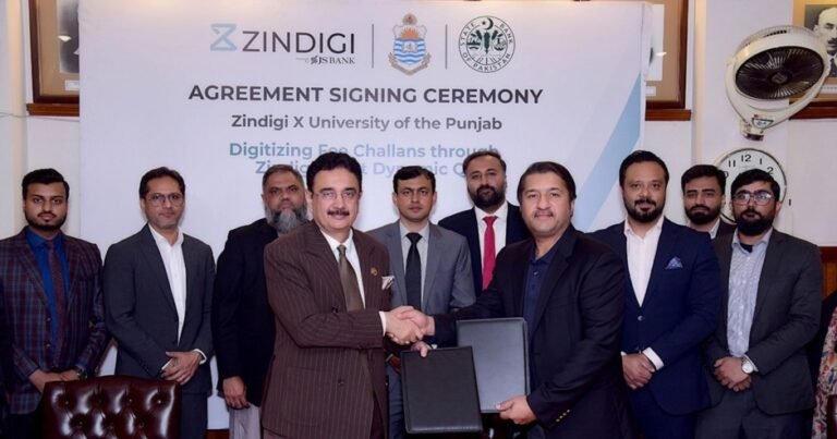 Punjab University partners with Zindigi to launch Raast Dynamic QR for digital student fee payments in Lahore.