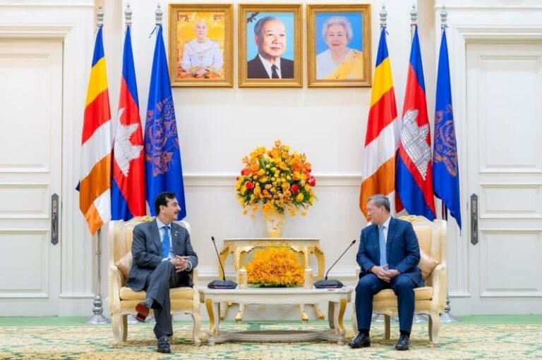Chairman Senate Syed Yousuf Raza Gilani meets King Norodom Sihamoni during an official visit to Cambodia.