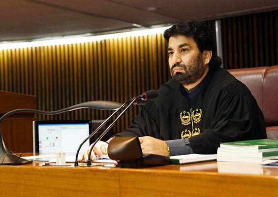 Former NA Deputy Speaker Qasim Suri is now working as an Uber driver in the US