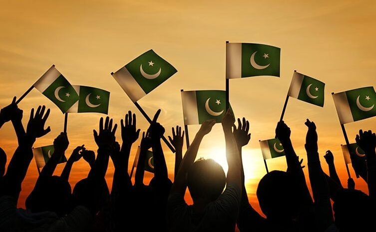 Pakistan among world’s most patriotic nations as 89% say they would fight for their country