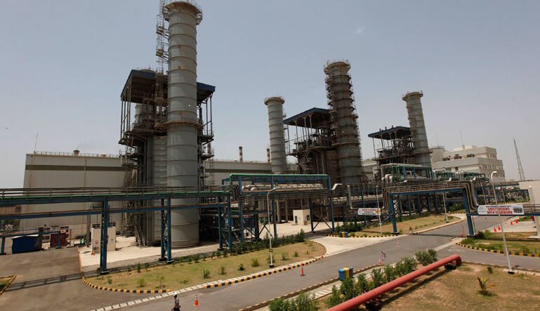 RLNG supply crunch hits Pakistan power sector amid Middle East tensions