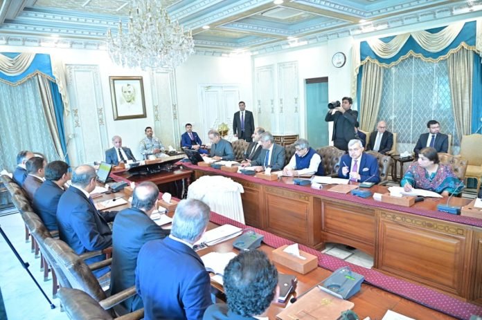 PM praises revenue growth and reforms at National Highway Authority