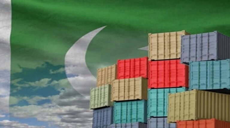 Containers at Karachi port symbolizing Pakistan’s export growth and regional trade challenges