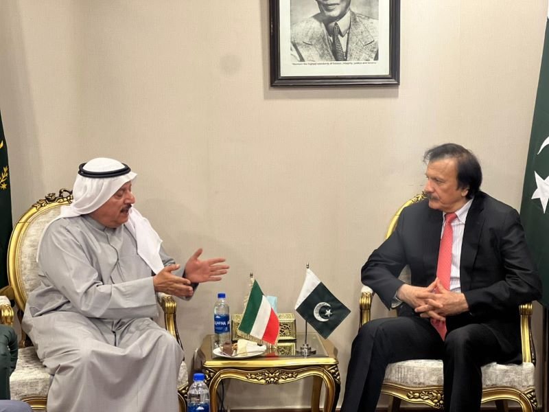 Pakistan, Kuwait reaffirm commitment to expand trade and economic cooperation