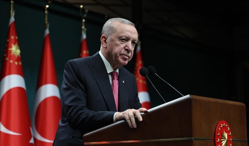 Erdogan calls for unity in Muslim world, rejects sectarian divisions
