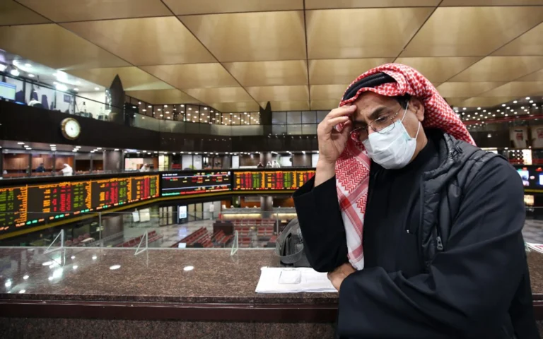 Gulf stock markets decline as regional investors react to the ongoing Iran conflict.