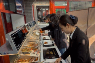 AI-powered community canteen brings smart dining to Beijing neighborhood