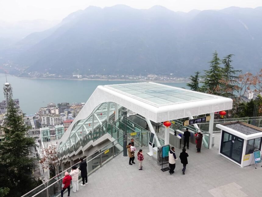 Mega escalator system brings convenience to residents in mountainous county in SW China