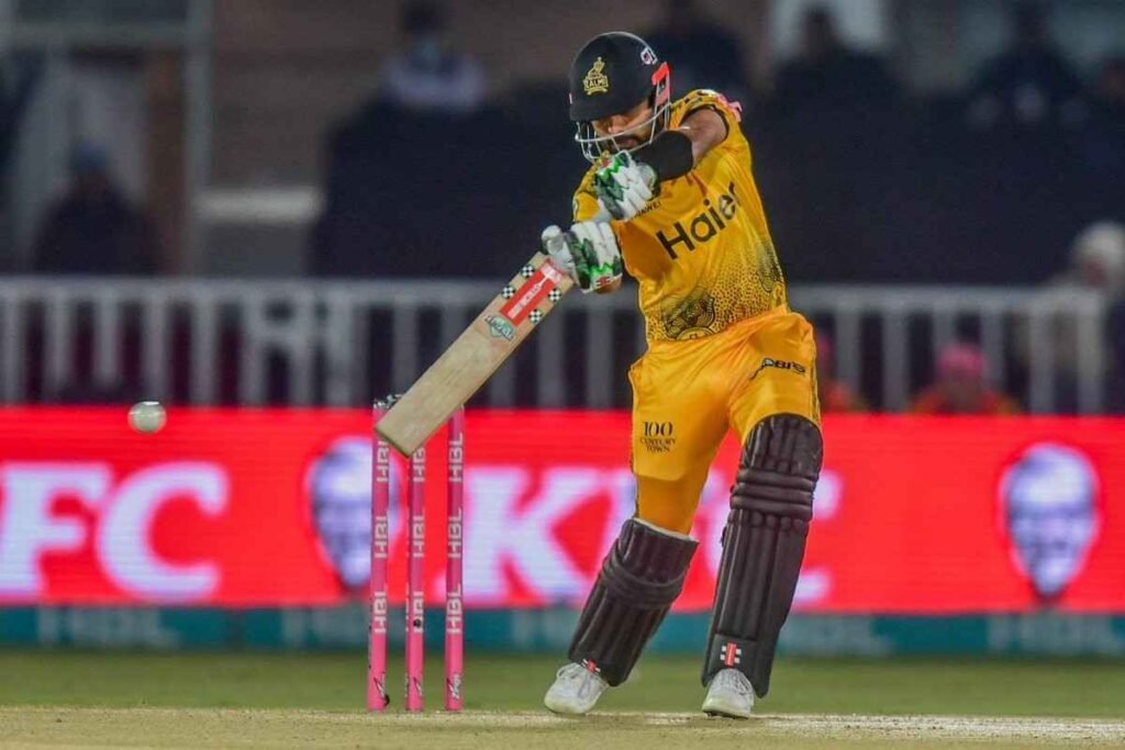 Babar Azam becomes first batter to reach 4,000 runs in PSL Babar Azam becomes first batter to reach 4,000 runs in PSL