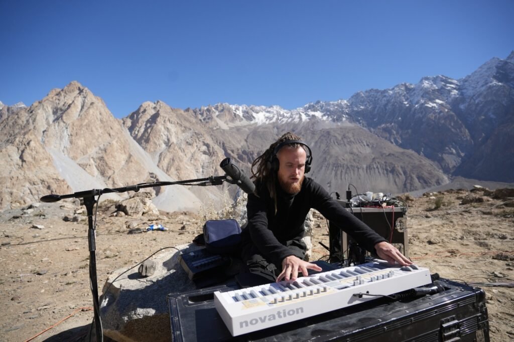 Humnava releases ‘Qataghani’, a global music collaboration from Hunza