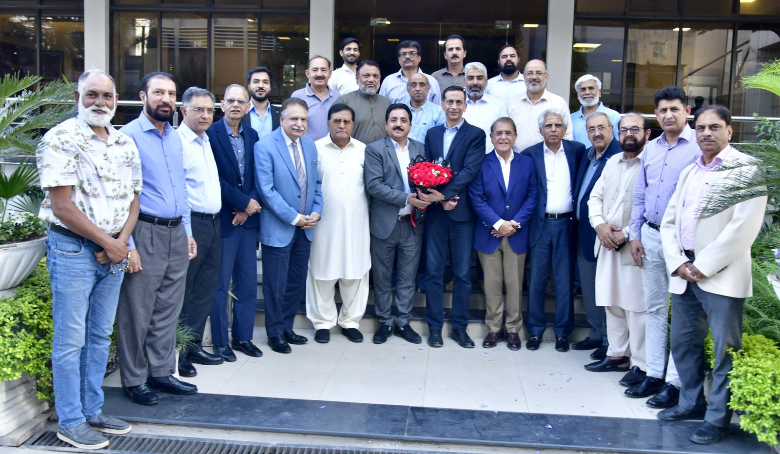 Islamabad lockdown hurting businesses, govt must act: IIA president Omais Khattak