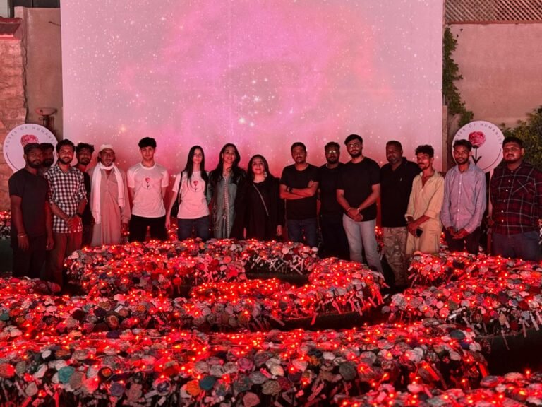 Roses of Humanity opens in Karachi as tribute to Gaza’s children Roses of Humanity installation in Karachi featuring fabric roses honouring children killed in Gaza.