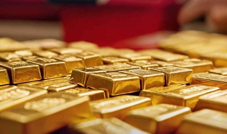 Gold bars and jewellery representing Pakistan bullion market prices as gold rates rise on August 3, 2026.