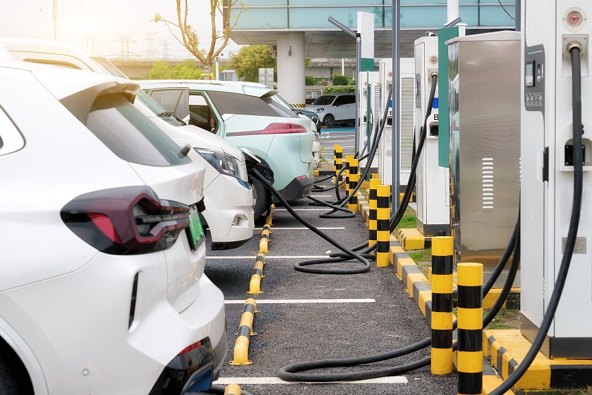 China sees 55% jump in EV charging as holiday travel shifts electric