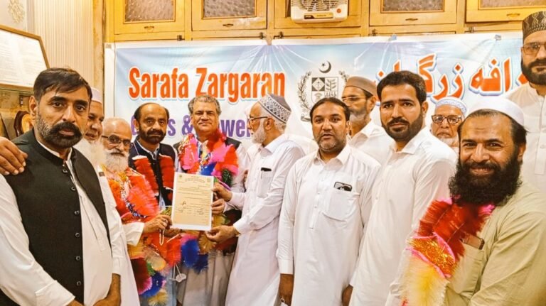 Haji Amin Hussain Babar after being elected president of the KP Jewelers Association