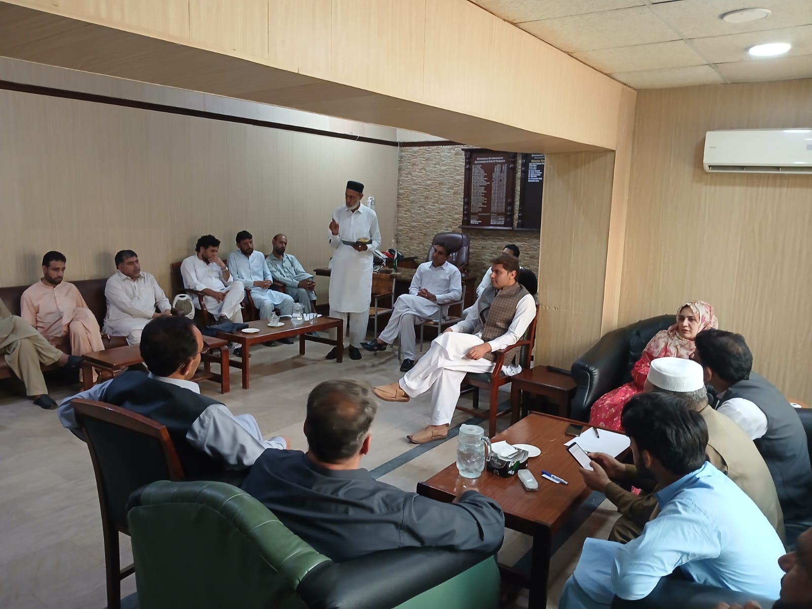 IWA urges KP govt to appoint permanent DG Information