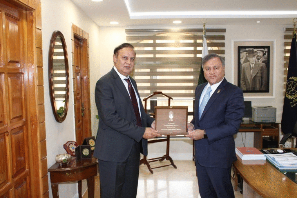 ZTBL President Tahir Yaqoob Bhatti meets Auditor General Maqbool Ahmad Gondal in Islamabad.