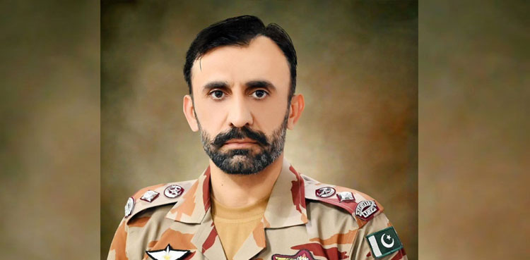 Quetta bids farewell to martyred Lieutenant Colonel Khalid Hussain