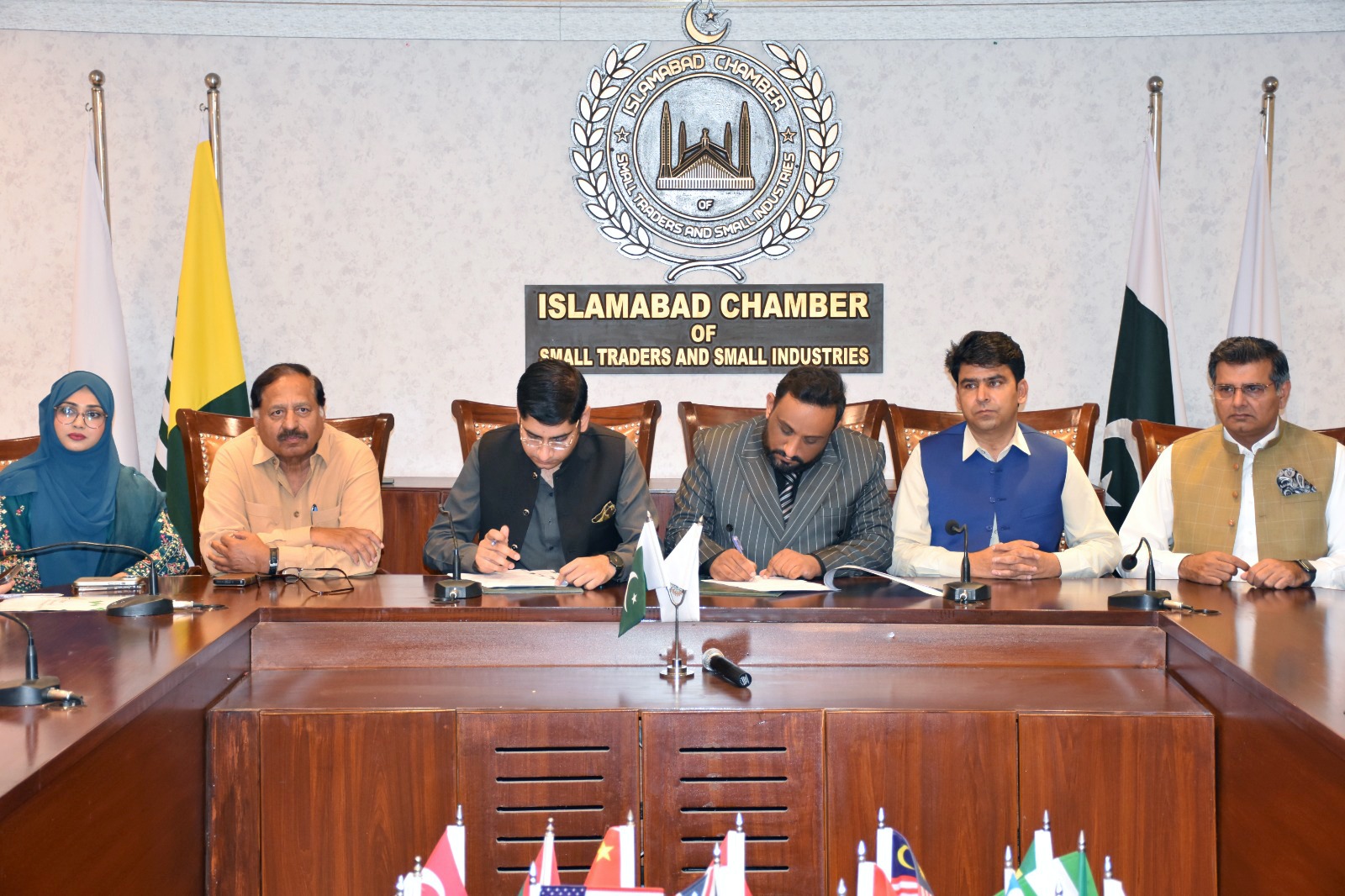 Youth Parliament, ICSTSI sign LOU to promote youth entrepreneurship