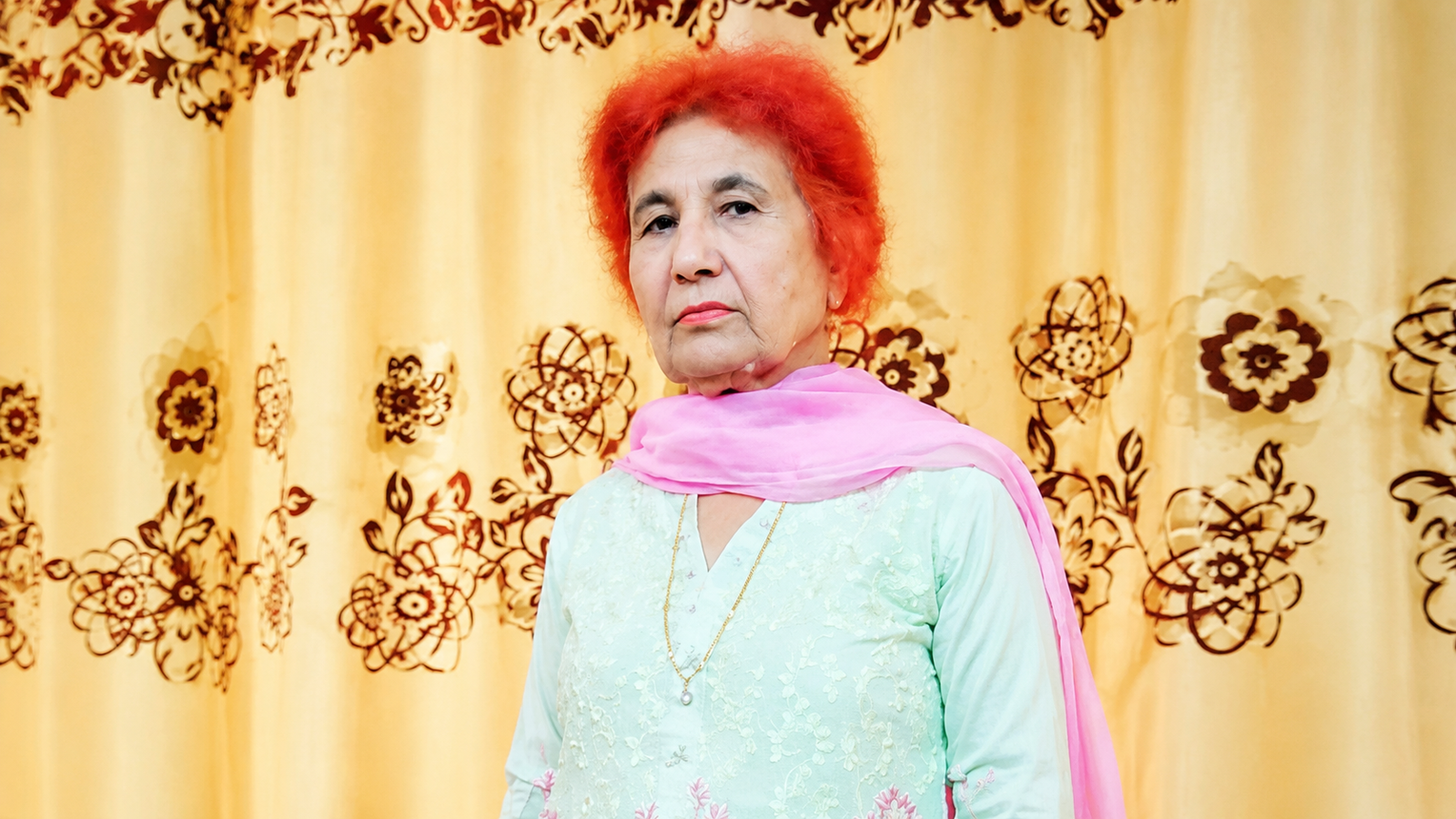 Sindhi poet and educationist Apa Mariyam Majeedi passed away in Hyderabad at 80 after a career in literature and teaching.