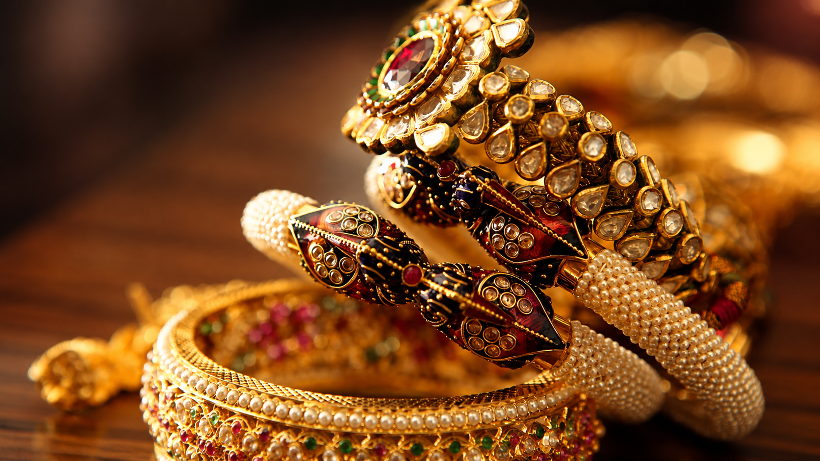Pakistan gold market rebounds on May 12 as prices climb Rs4,100 per tola