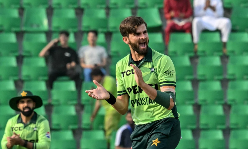 Pakistan strike early as Australia bat first in series-deciding third ODI