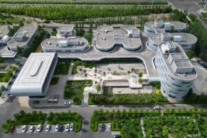 A data center control room displays computing power resources as China builds an integrated nationwide computing power network.