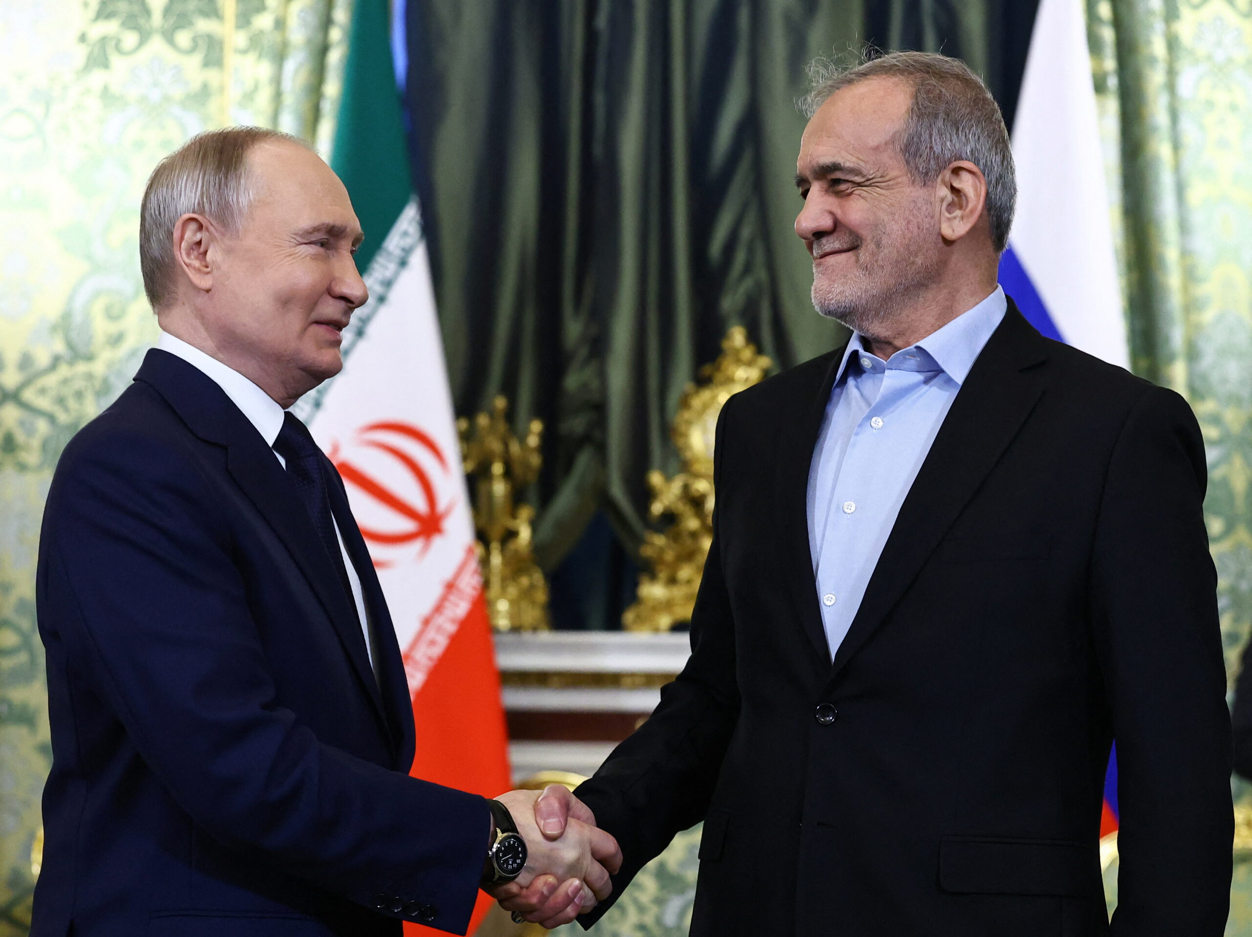 Iran, Russia Deepen Strategic Ties With $25 Billion Nuclear Partnership