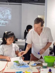 Global artists gather in China's 'millennium porcelain capital'