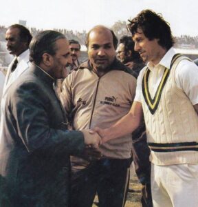 Imran Khan: The Cricketer Who Made Pakistan Believe Imran Khan: The Cricketer Who Made Pakistan Believe