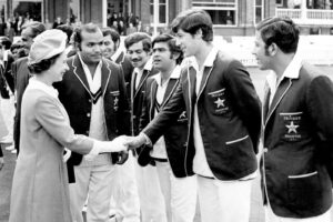 Imran Khan: The Cricketer Who Made Pakistan Believe Imran Khan: The Cricketer Who Made Pakistan Believe