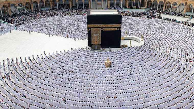 Pilgrims perform Hajj rituals as Pakistan prepares to launch registration for Hajj 2027.