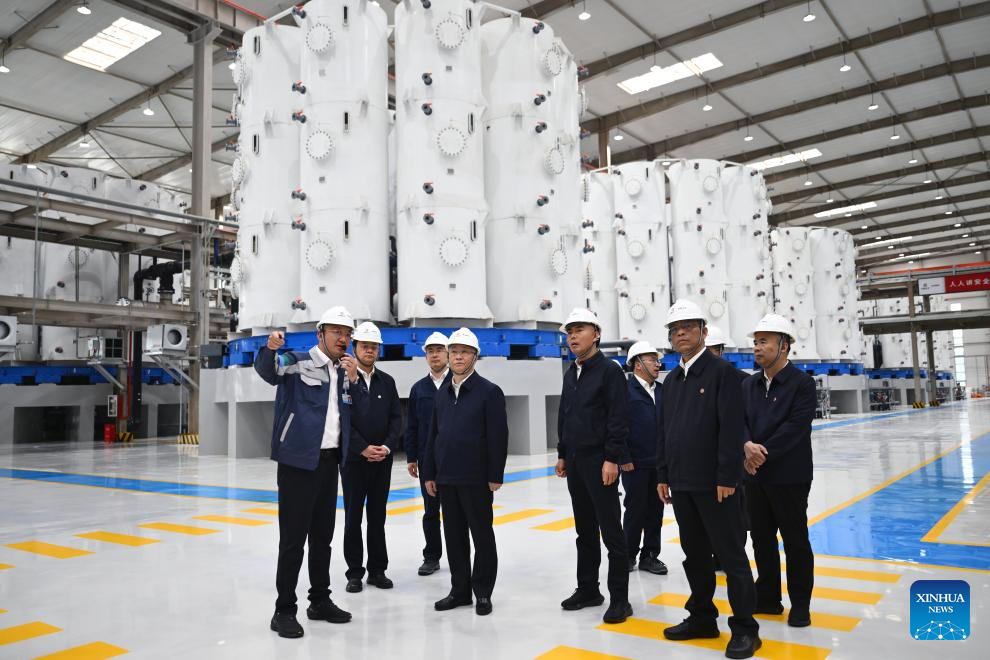 Chinese Vice Premier Calls for Stronger Salt Lake Industries, Disaster Response in Qinghai