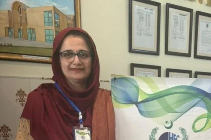 Prof Ayesha Humayun recognized by HEC after inclusion in the global Top 2% Scientists list.