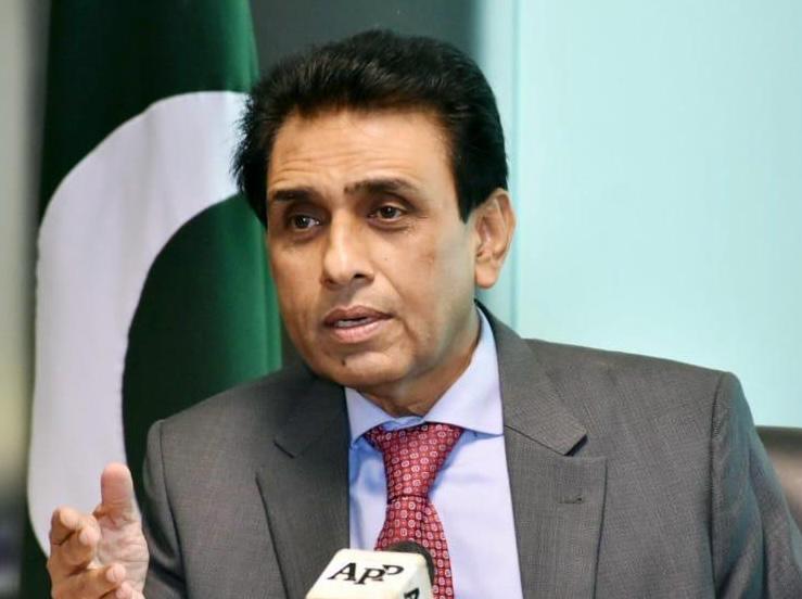 Federal minister orders immediate reopening of NFC Faisalabad office
