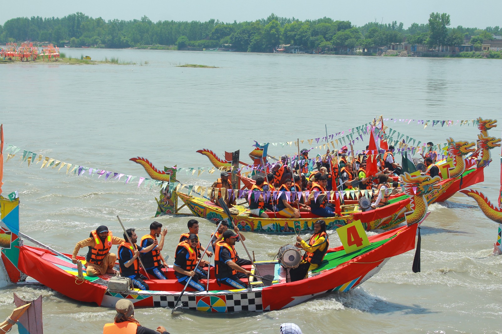 First Dragon Boat Festival Held on Kabul River in Charsadda