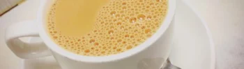 Nutrition experts discuss the health effects of excessive milk tea consumption.