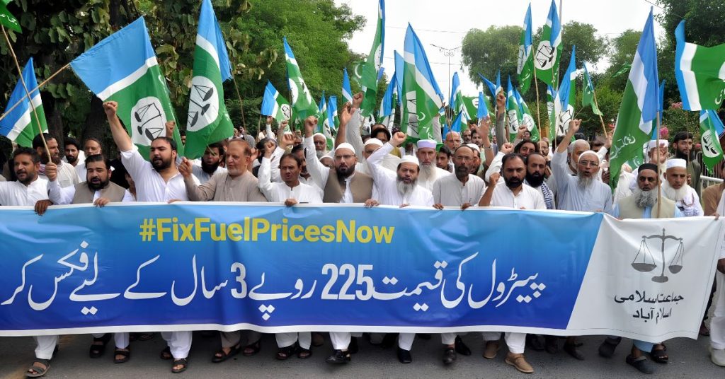 petrol be fixed at Rs225 per litre for the next three years, says JI
