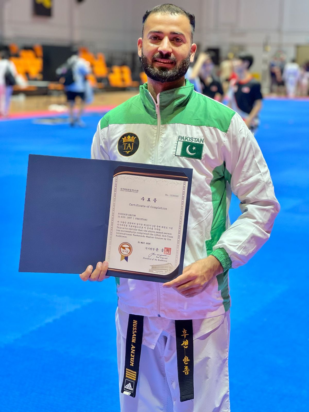 Pakistani Taekwondo Master Hussain Anjum Completes International Training Programme in Malaysia