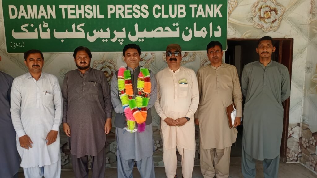 DC Tank Visits Daman Press Club, Assures Support for Journalists Deputy Commissioner Tank Jamshed Khan meets journalists during his visit to Daman Press Club.