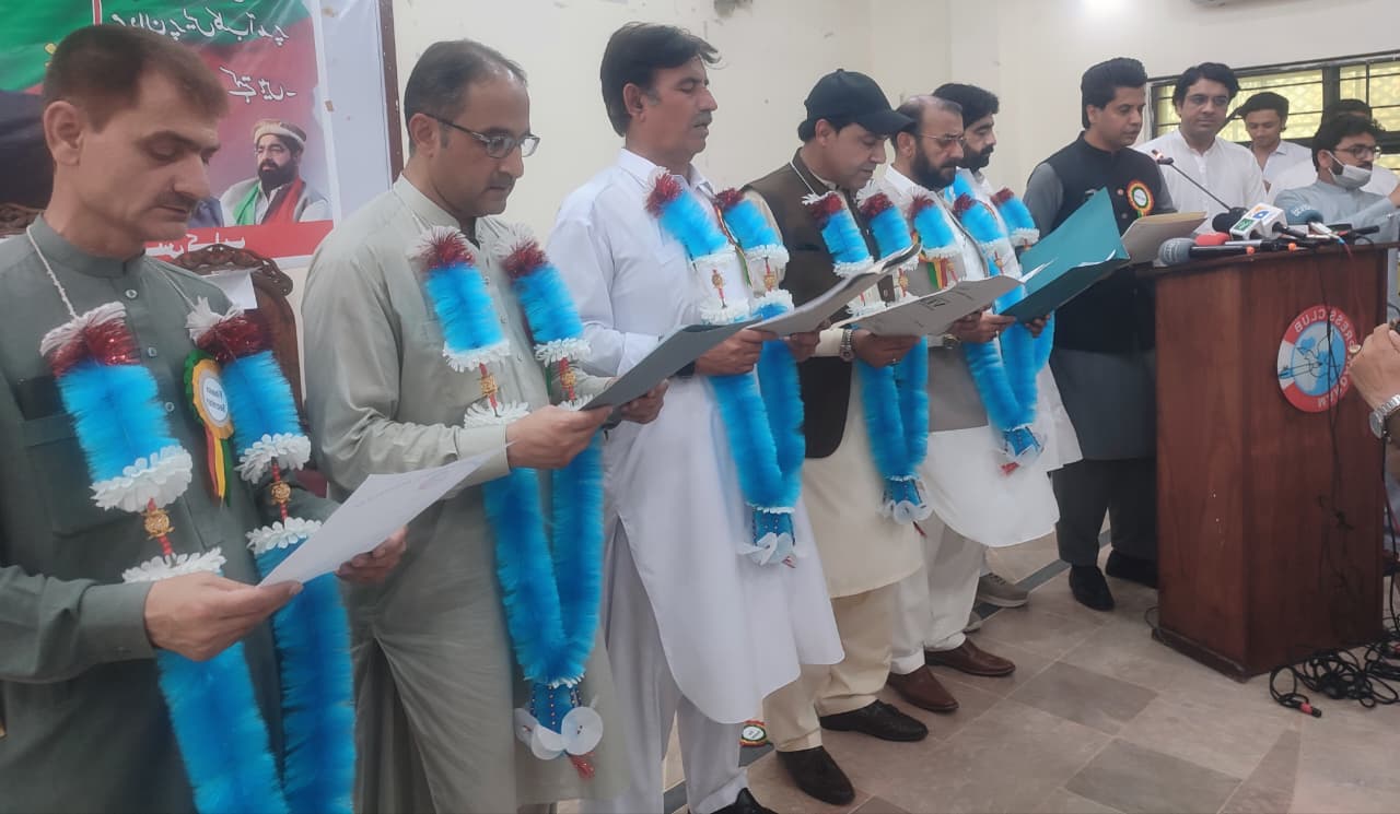 Shafique Jan Says Mardan Continues to Back PTI, Criticises Federal Government’s Performance
