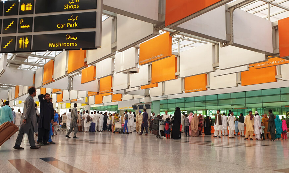 Many Pakistanis Deported From 36 Countries in Five and a Half Years, Report Reveals