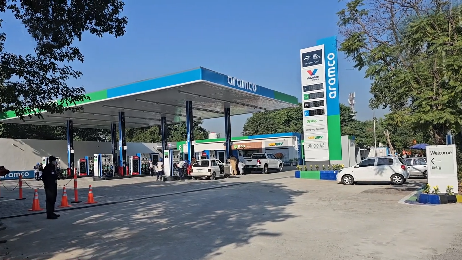 Aramco Islamabad Tuck Shop Charges Rs1,490 for Juice Selling Elsewhere for Rs700–800