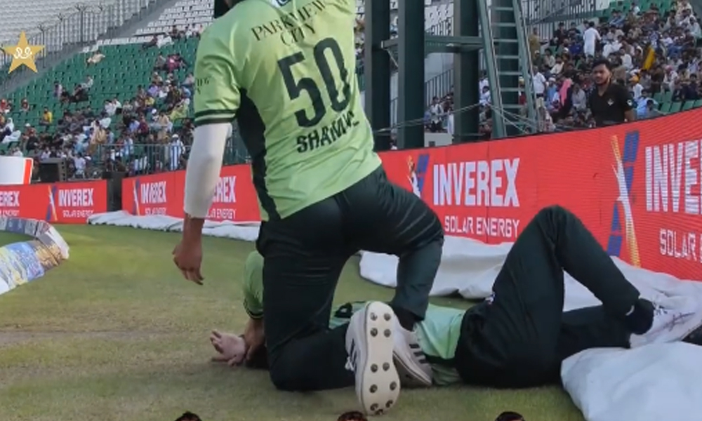 Pakistan’s Maaz Sadaqat injured while fielding in third ODI against Australia
