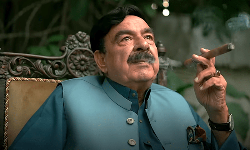 Sheikh Rasheed returns to legal practice after Rawalpindi Bar restores membership