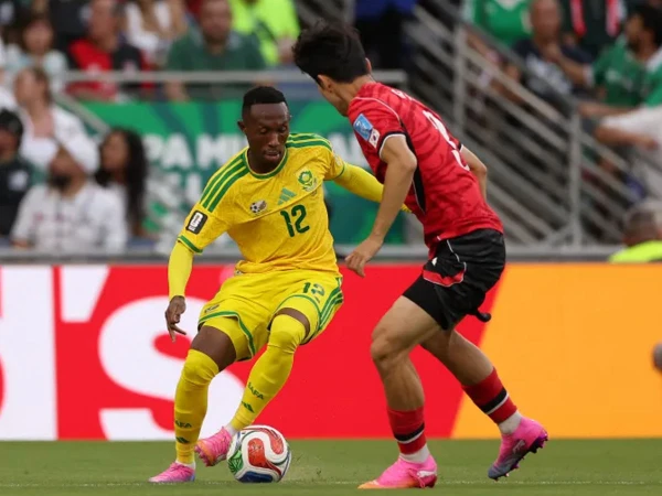 South Africa Make World Cup History With 1-0 Win Over South Korea